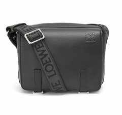 Сумка-мессенджер Loewe Xs в стиле милитари из мягкой гладкой телячьей кожи и жаккарда