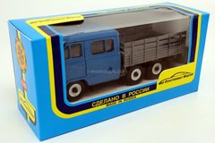 UAZ-39094 Farmer pickup truck long wheelbase 3-axle Agat Mossar Tantal 1:43