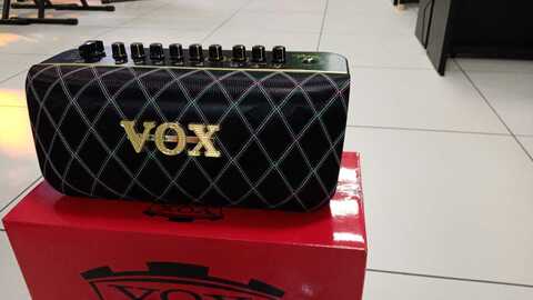 VOX ADIO-AIR-GT моделирующий гитарный усилитель с Bluetooth