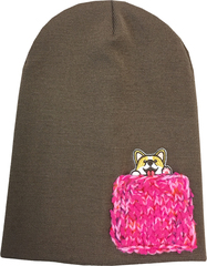 Зимняя шапка ANRU с песиком в розовом кармашке - это стильный и теплый головной убор, который станет отличным дополнением к вашему гардеробу.