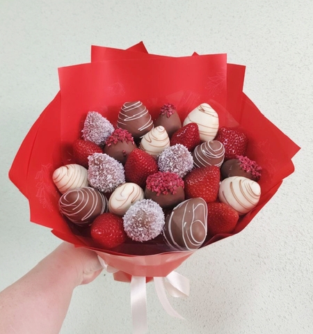 Букет из клубники в шоколаде 