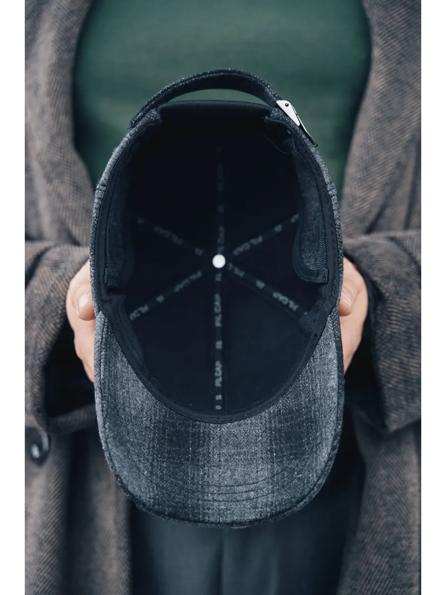 Кепка утепленная с ушками драповая