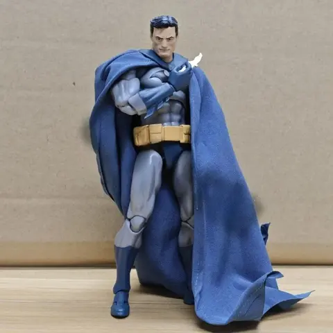 Фигурка Бэтмен из комикса Бэтмен Тихо