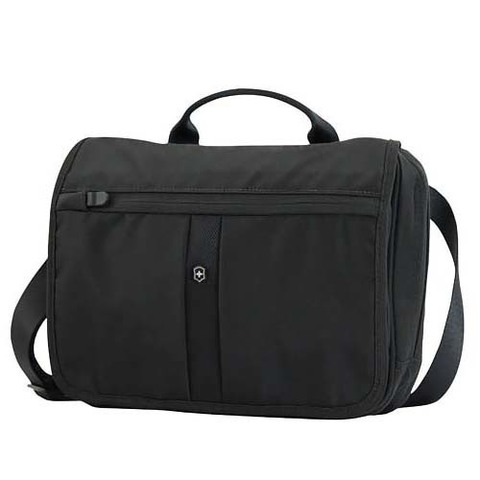 Сумка Victorinox Adventure Traveler , черная, 27x8x22 см, 4 л