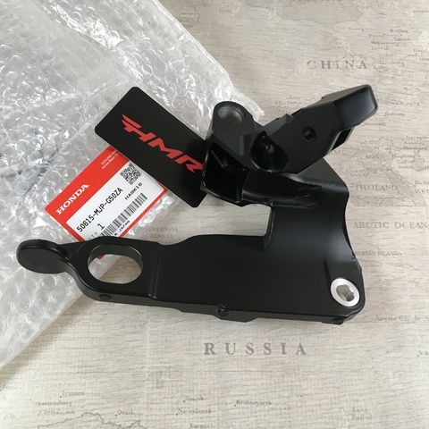 Honda Кронштейн подножки правый CRF 1000 50615-MJP-G50ZA