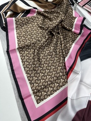 Шёлковый шарф Burberry, 210х70см, Инь-Янь Лебеди, подшит, с бирками и пакетом