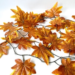 Кленовые листья, осенние, искусственные, КОРИЧНЕВО-ОРАНЖЕВЫЕ, лиана 3 метра.