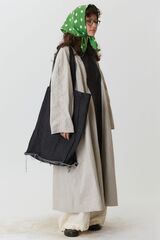 Косынка из шелка зеленая в белый горох