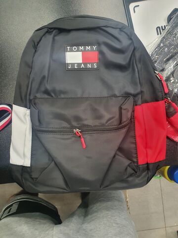 Рюкзак TOMMY HILFIGER 732232bl