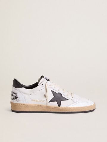 Ball Star in white nappa with black star