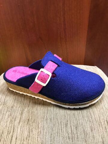 Тапочки женские. INBLU