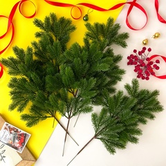 Еловая ветка искусственная, реалистичная, цвет темно-зеленый, 37-39 лапок, декор зимний, рождественский, ветка 41 см, набор 5 веток.