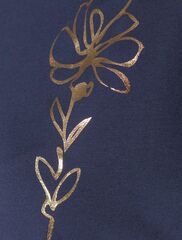 Нарядная футболка с блестящим принтом  D49.133 (131374)