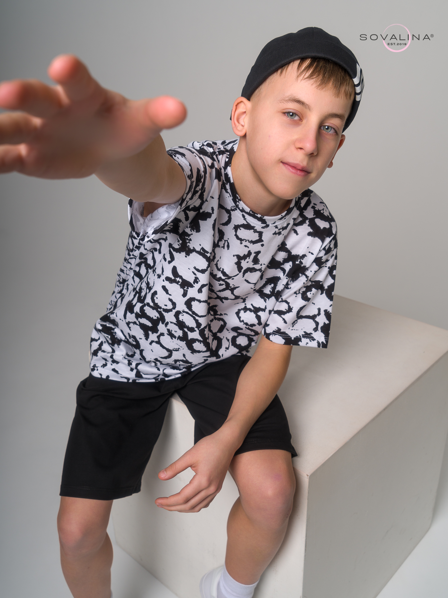 Костюм Light men черные шарики-черный