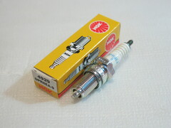 Свеча зажигания NGK 4929 DPR8EA-9 DPR8EA9