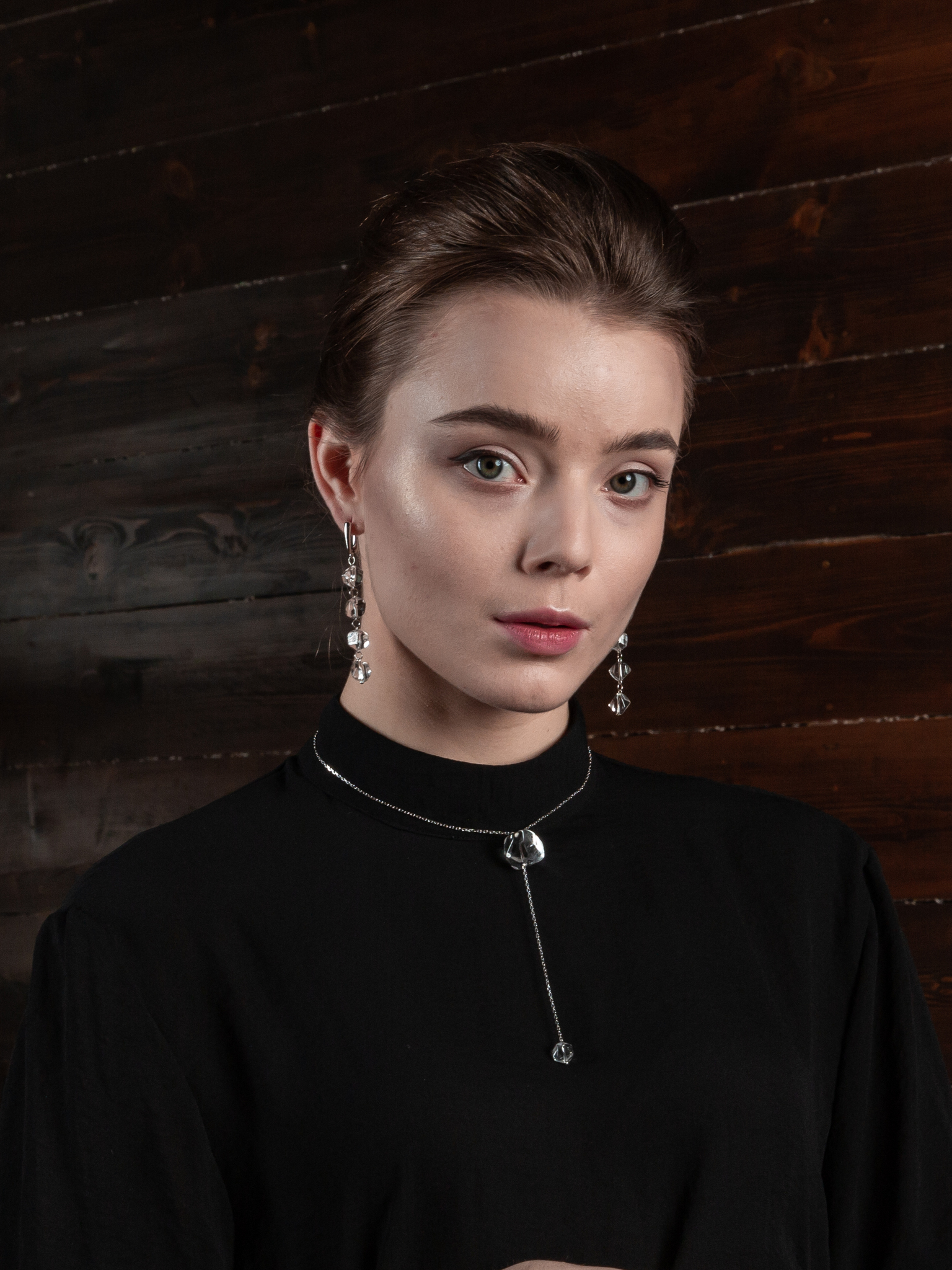 Серьги из горного хрусталя