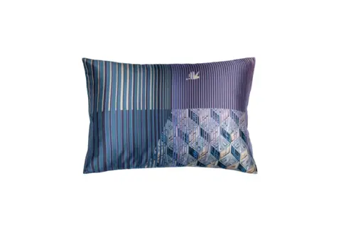 Наволочка 50x70 Mollen Фонтанка ежевично-черная хлопковая