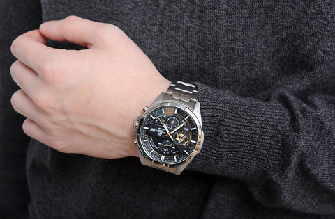 Часы Casio EFR-556D-1A