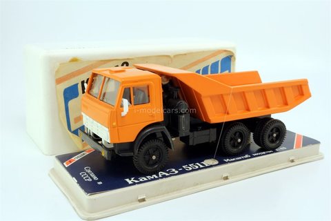 KAMAZ-5511 orange (plastic box) 1989 Elecon Arek Made in USSR 1:43