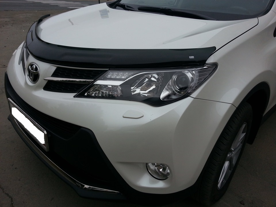 Дефлектор rav4. Дефлектор капота Toyota rav4. Дефлектор капота Toyota rav4 2013. Дефлектор капота EGR rav4. Рав 4 2013-2018 дефлектор капота.