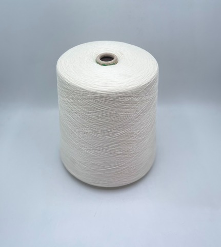 Folco (пр.Италия). 2/44 2200м/100гр, 50% меринос, 50% акрил, цвет-Молочный(9,5/55) , арт.36870