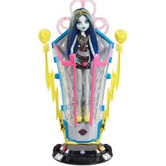 Комната подзарядки с Фрэнки Штейн