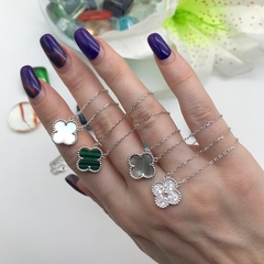 72219 - Колье Trendy из серебра с подвеской клевер с перламутром -1 мотив