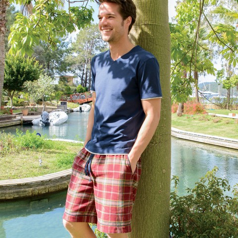 Домашний костюм с шортами и футболкой William от Casual Avenue