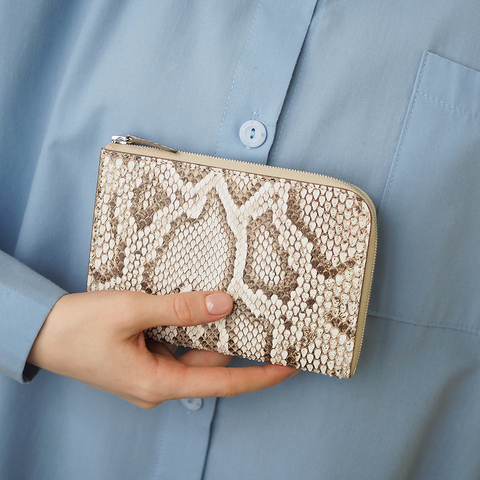 Кошелек из кожи питона, натурального цвета
