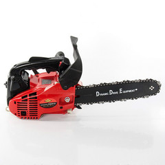 бензопила DDE CS3815 с объемом двигателя в 38 «кубиков»