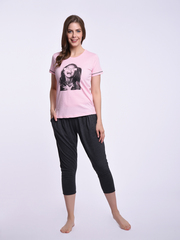 Комплект женский(футболка+капри)