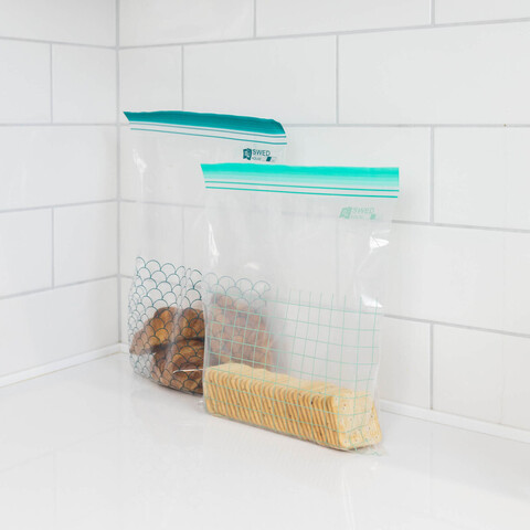 Набор пакетов с ZIP замком VASKA, размер: 15шт - 6 л.- 28,5*41 см; 15шт - 4,5л. - 27*34 см. в упаковке: 30шт. Полиэтилен