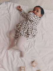 Платье-песочник флисовое и колготки в комплекте для девочек Next F93-469, Бежевый