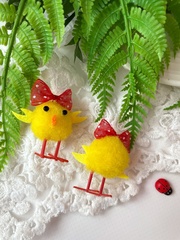 №2 Цыплята пасхальные, декоративные, пушистые, 4,5 см, с бантиками в горошек, набор 6 шт.