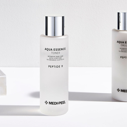 ТОНЕР-ЭССЕНЦИЯ С ПЕПТИДАМИ НА ОСНОВЕ ГИАЛУРОНОВОЙ КИСЛОТЫ MEDI-PEEL AQUA ESSENSE TONER 250 мл
