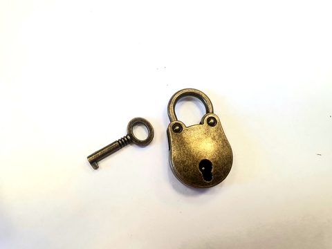 замок 00010 с ключиком 4*2см