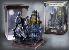 Фигурка Noble Collection: Harry Potter Magical Creatures -Dementor
