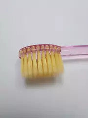 Зубная щетка Atomy розовая