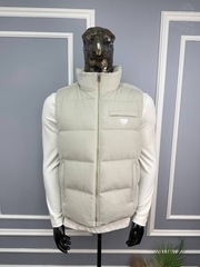 Пуховый жилет Prada