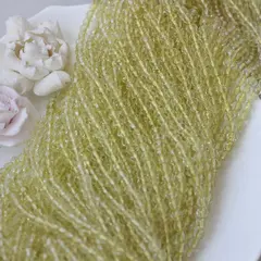 Бусины стеклянные жёлтые 