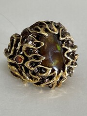 Огненный агат (кольцо из серебра)