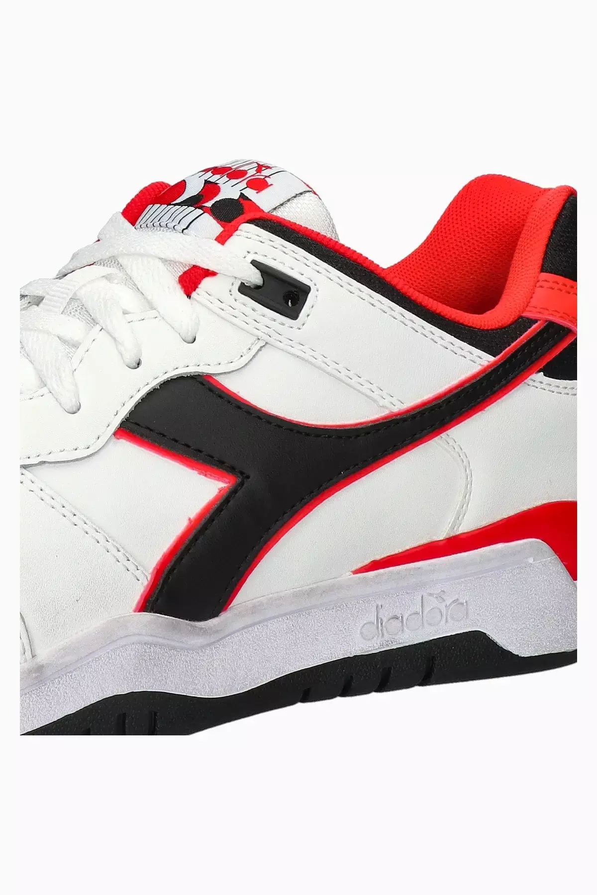 Diadora 501 2025