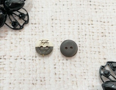 Пуговицы, 2 прокола, d 11 мм