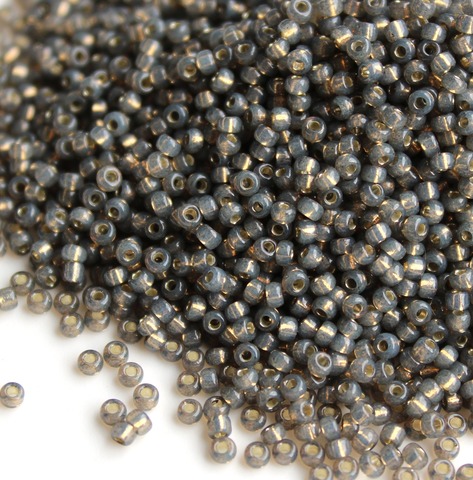 6/0 RR-0650 Бисер круглый Миюки /Miyuki round 6/0 Silverlined alabaster Rustic Gray
