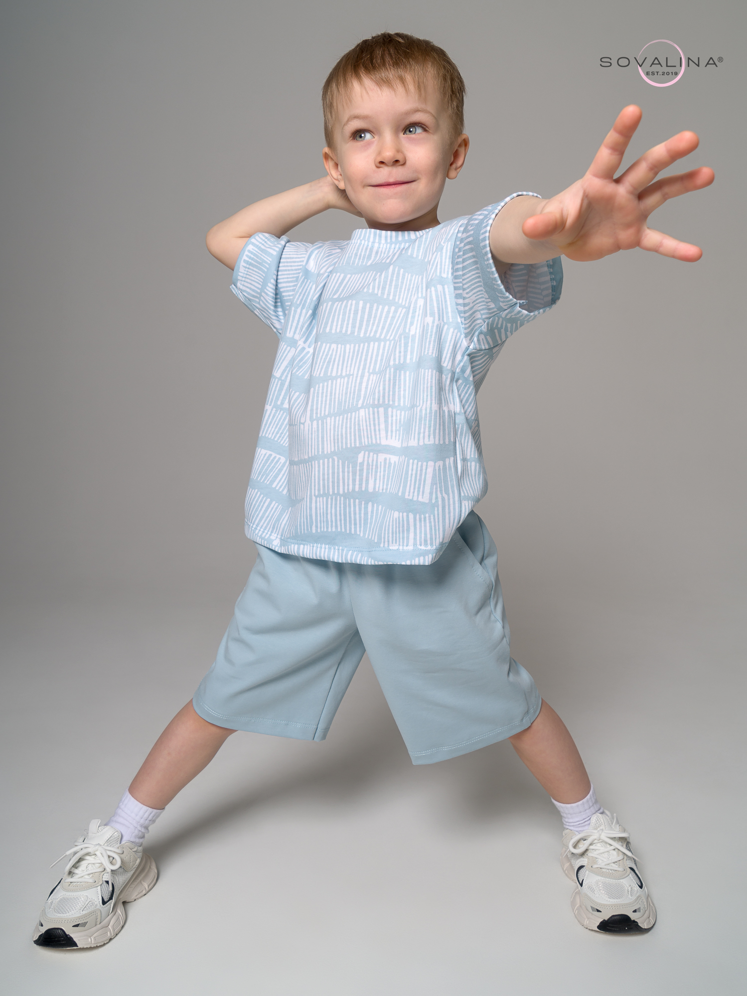 Костюм Light men белые волны-бирюза MAX