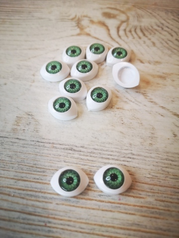 Глазки овальные клеевые Зеленые 15*7 мм (2шт)