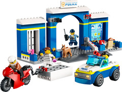 Конструктор LEGO City 60370 Побег из полицейского участка