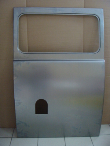 Панель под б/бак УАЗ-452,3741 левая под стекло