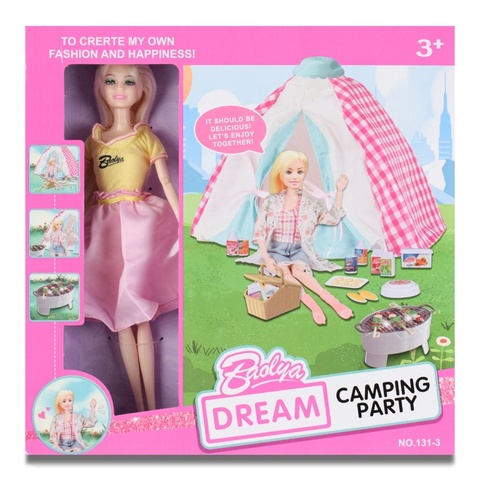 Кукла на пикнике с палаткой