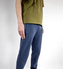 Брюки спортивные мужские///Расцветки моделей обновляются каждую неделю. ОСТАВЛЯЕМ ЗА СОБОЙ ПРАВО отправить расцветку, которая есть на складе.